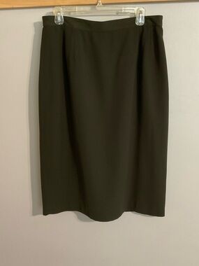 Joan Leslie Tailored Olive Green Pencil Skirt -16